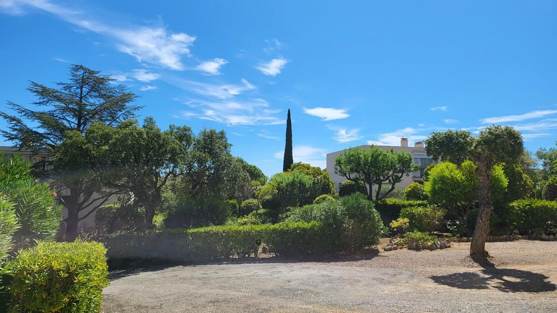 Apartment Large, Bright And Quiet Holiday Flat With Stunning Panoramic Sea Views Saint Aygulf